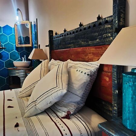 Bed and Breakfast O Reves Ailleurs Saint-Cyr-sur-Mer Esterno foto