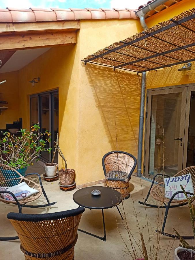 Bed and Breakfast O Reves Ailleurs Saint-Cyr-sur-Mer Esterno foto