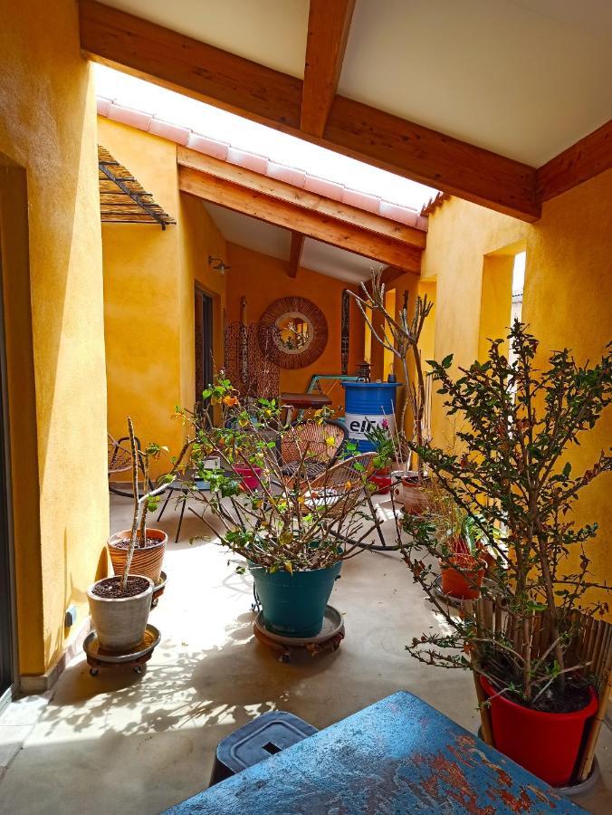 Bed and Breakfast O Reves Ailleurs Saint-Cyr-sur-Mer Esterno foto