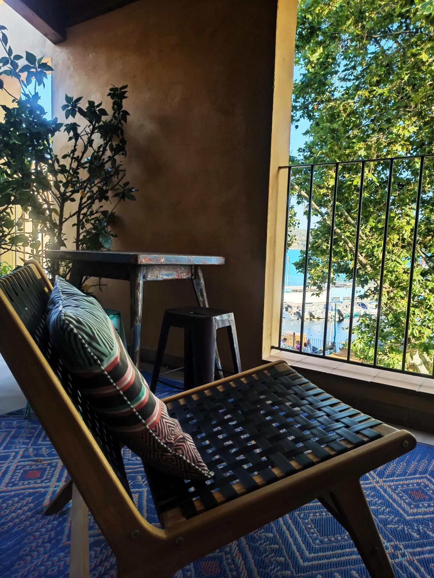 Bed and Breakfast O Reves Ailleurs Saint-Cyr-sur-Mer Esterno foto